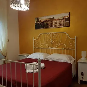 domus-ubaldi.it-romehotels.com/